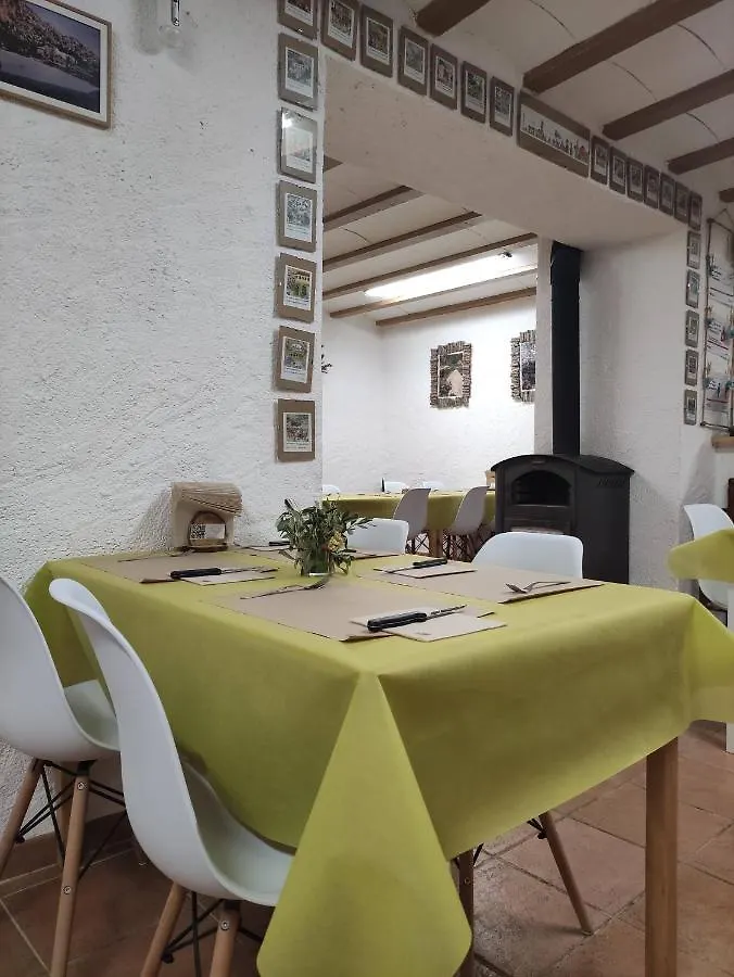 Refugi De Muntanya Els Masets Hostel La Riba